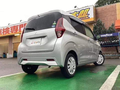 Mitsubishi eK Wagon