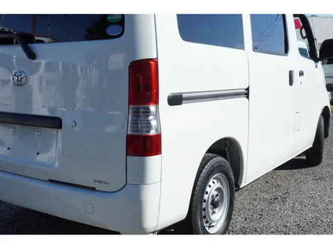 Toyota TownAce Van
