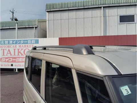 Suzuki Spacia Gear