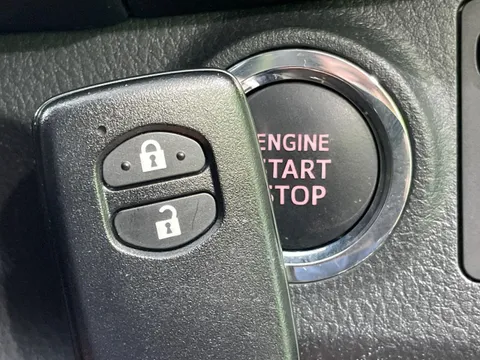 Toyota Yaris (Vitz)