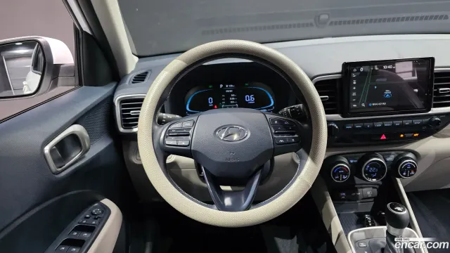 Hyundai Venue