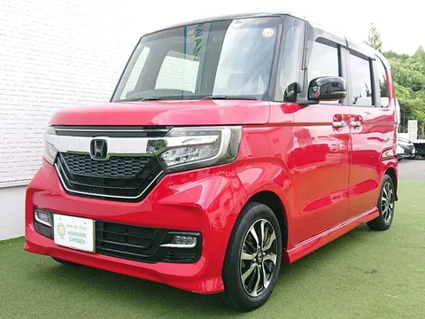 Honda N-BOX Custom