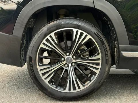 Jetour X90