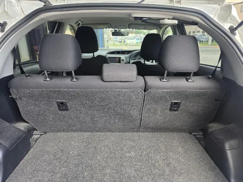 Toyota Yaris (Vitz)