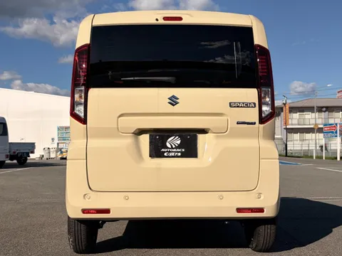 Suzuki Spacia