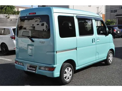 Daihatsu Hijet Cargo