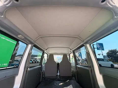 Mitsubishi Minicab Van
