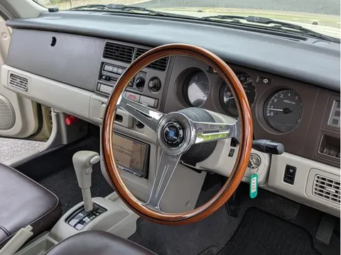 Nissan Rasheen