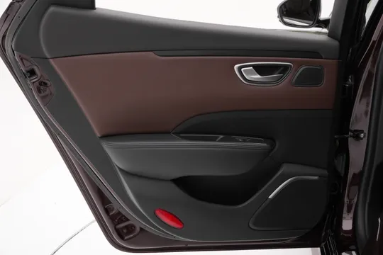 Renault Talisman (SM6)