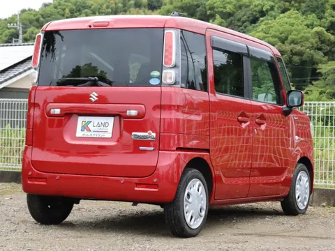 Suzuki Spacia