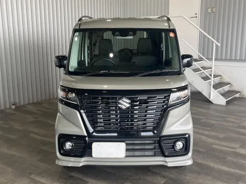 Suzuki Spacia Base