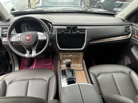 Roewe RX8