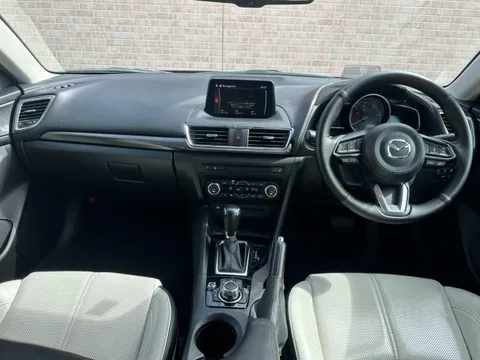 Mazda Axela Sport