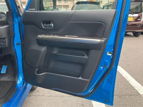 Suzuki Spacia Custom Z