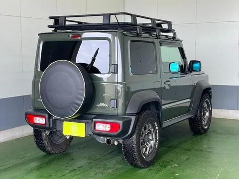 Suzuki Jimny Sierra