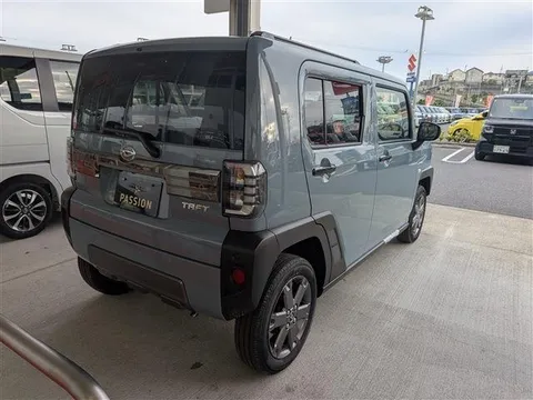 Daihatsu Taft