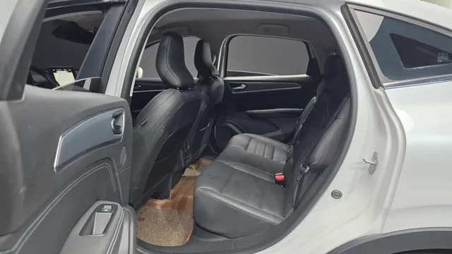 Renault XM3
