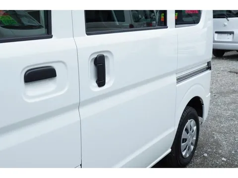 Nissan Clipper