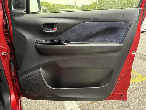 Mitsubishi eK X
