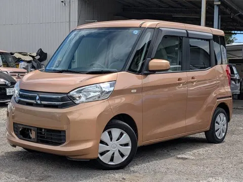 Mitsubishi eK Space