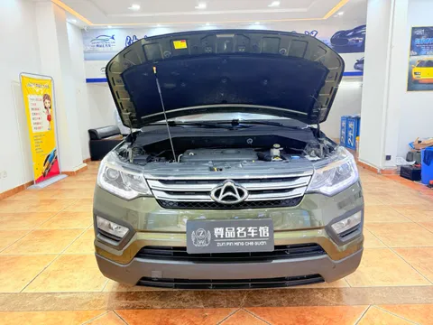 Changan CX70