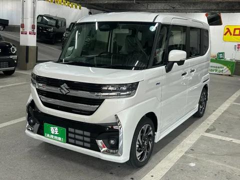 Suzuki Spacia Custom