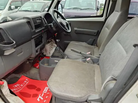 Nissan Clipper
