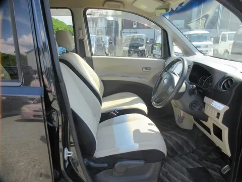 Subaru Lucra