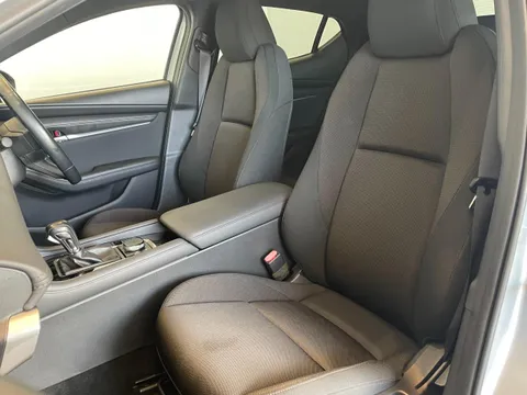 Mazda MAZDA3 Fastback
