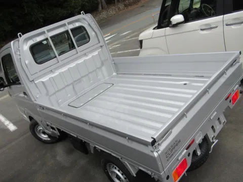 Nissan Clipper Truck