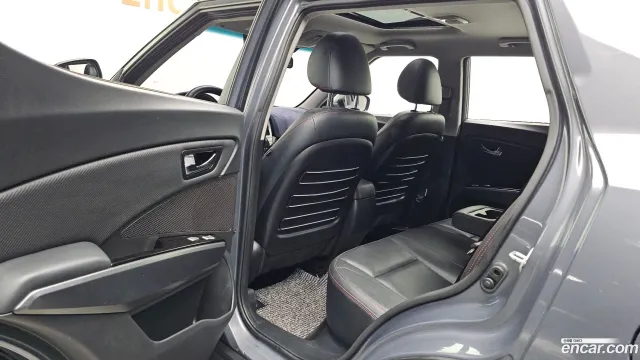 SsangYong Tivoli XLV (Tivoli Air)