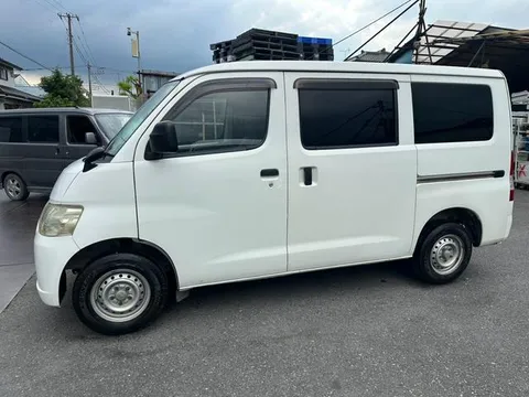 Toyota TownAce Van