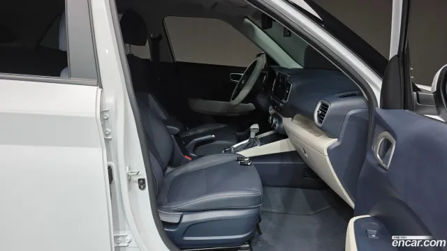 Hyundai Venue