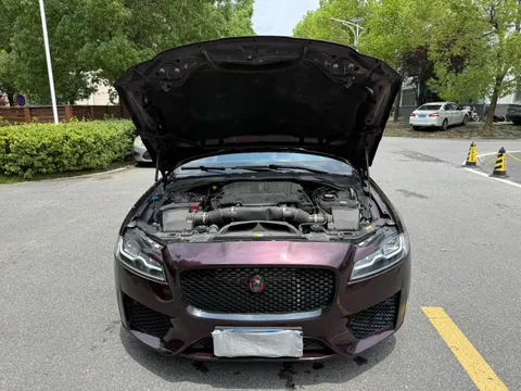 Jaguar XFL