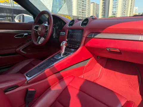 Porsche 718