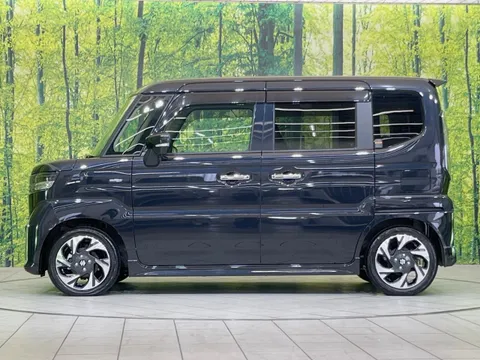 Suzuki Spacia Custom