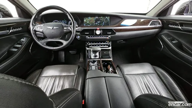 Genesis G90 (EQ900)