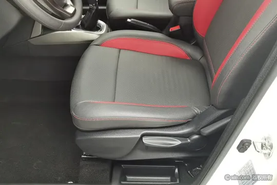 Changan CS15