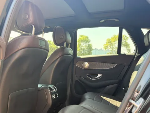 Mercedes-Benz Mercedes-Benz GLC