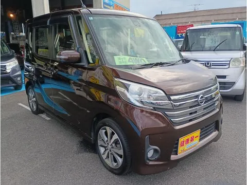 Nissan Dayz Roox