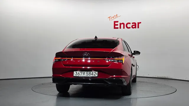 Hyundai Elantra (Avante)