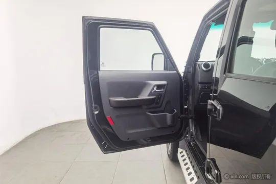 BAIC BJ40
