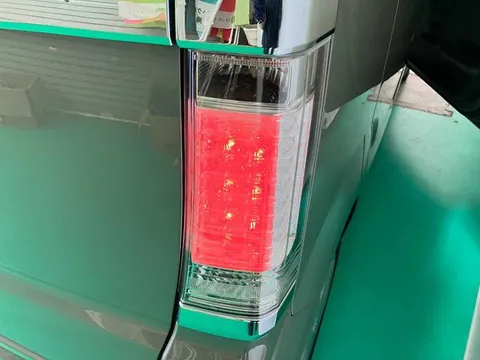 Honda N-BOX Slash