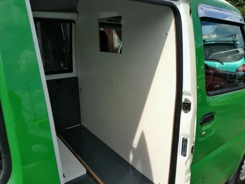 Mitsubishi Minicab Van