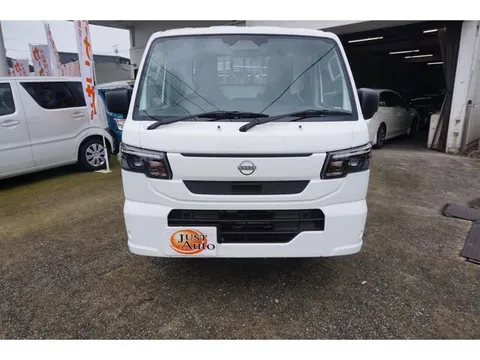 Nissan Clipper Truck