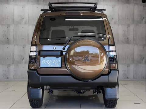 Mitsubishi Pajero Mini