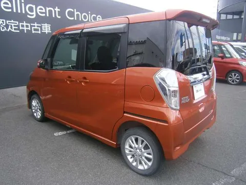 Nissan Dayz Roox