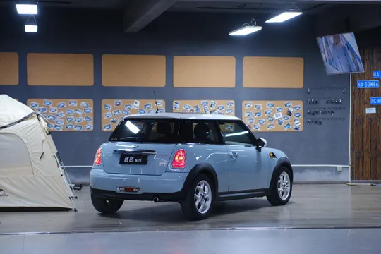 MINI Cooper