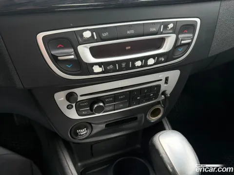 Renault SM3