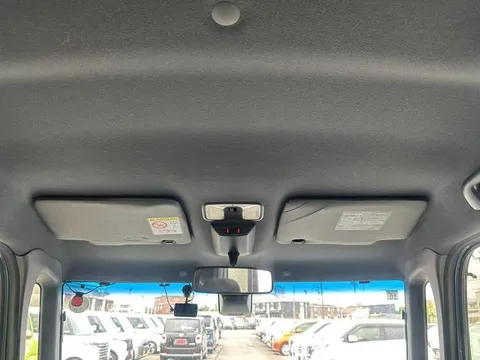 Toyota Pixis Mega